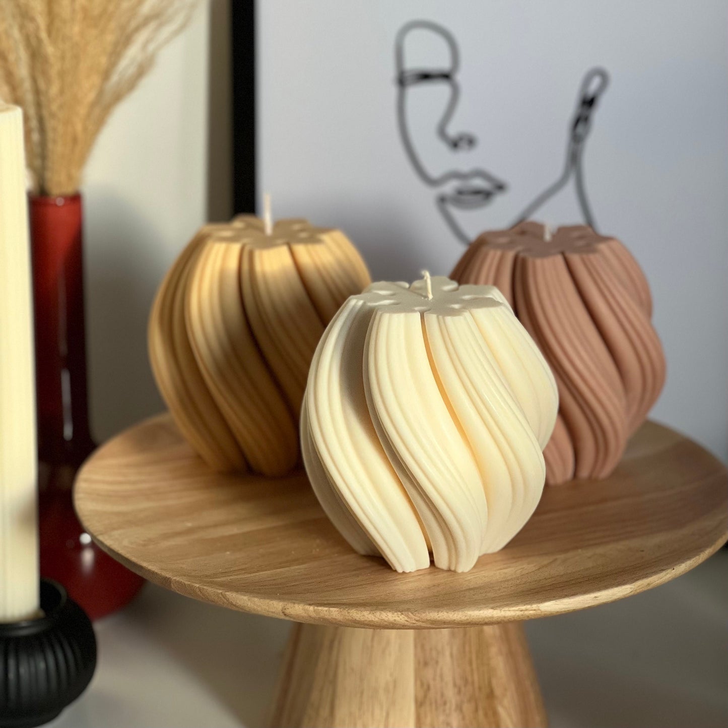 Big Swirl Candle