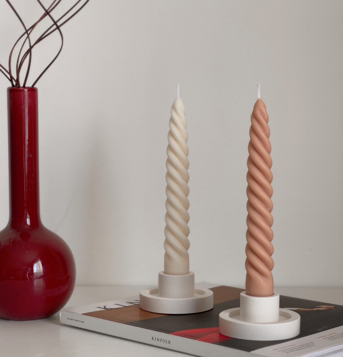 Round Candlestick Holder