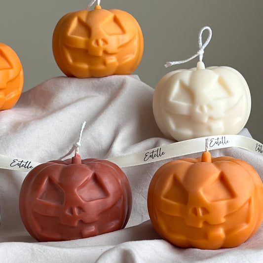 Halloween Pumpkin| Handmade Gift| Fun Cool Candle| Soy Wax Candle| Hand Poured Sculptural Candle| Aesthetic Home Decoration | Halloween Gift