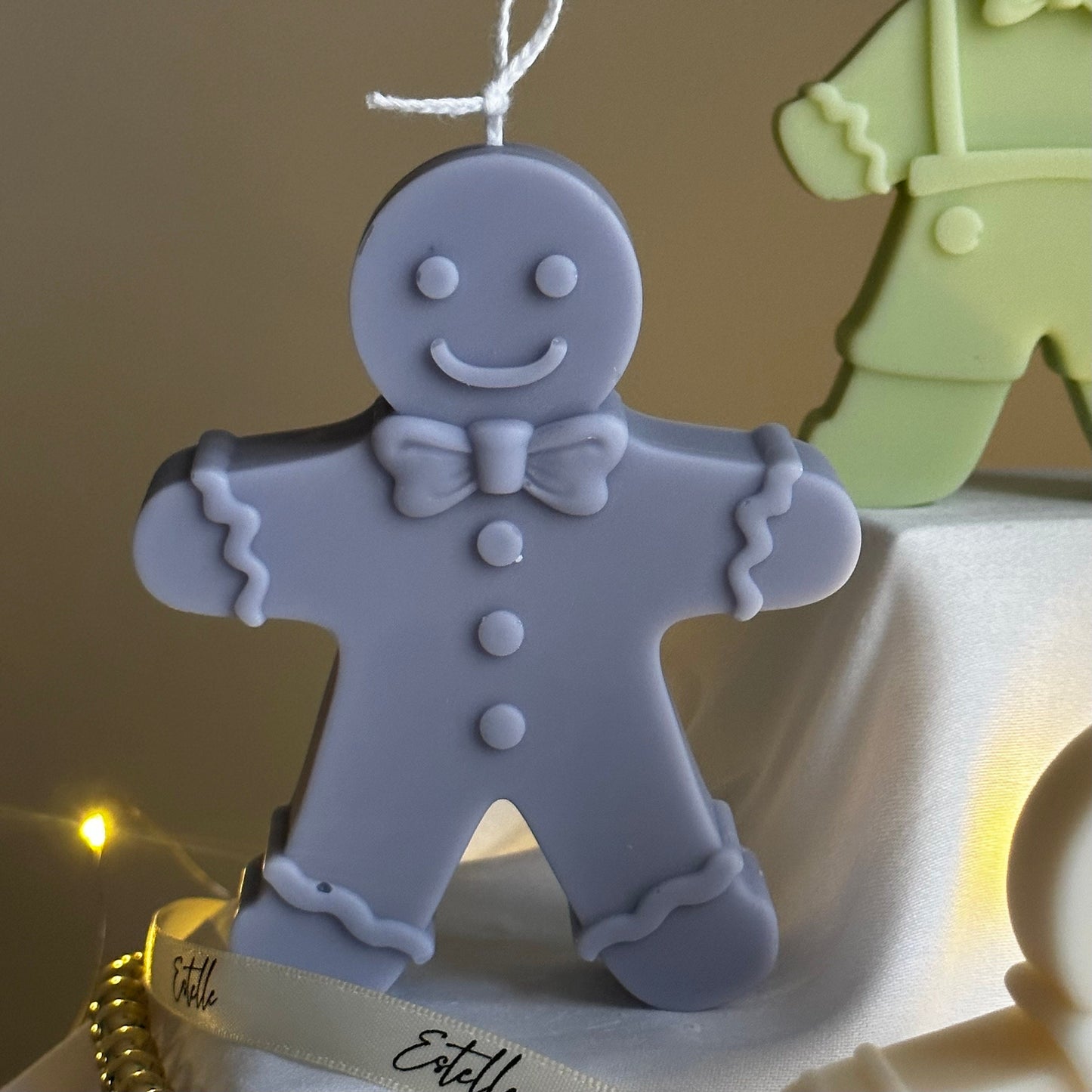 Cute Gingerbread Candle