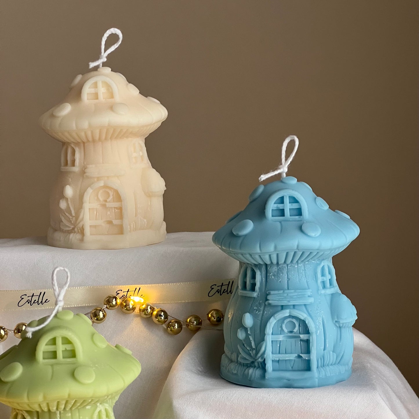 Mushroom Christmas House Candle