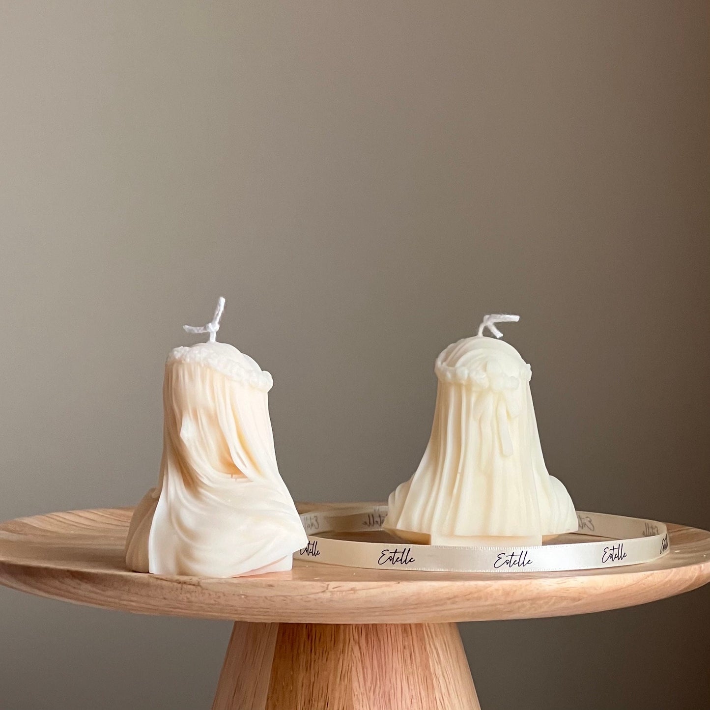 Small Blinded Lady Candle