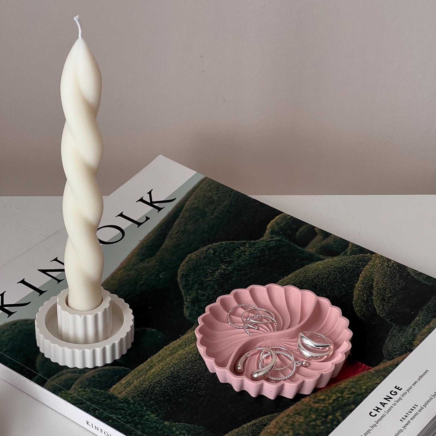 Ribbed Candlestick Holder