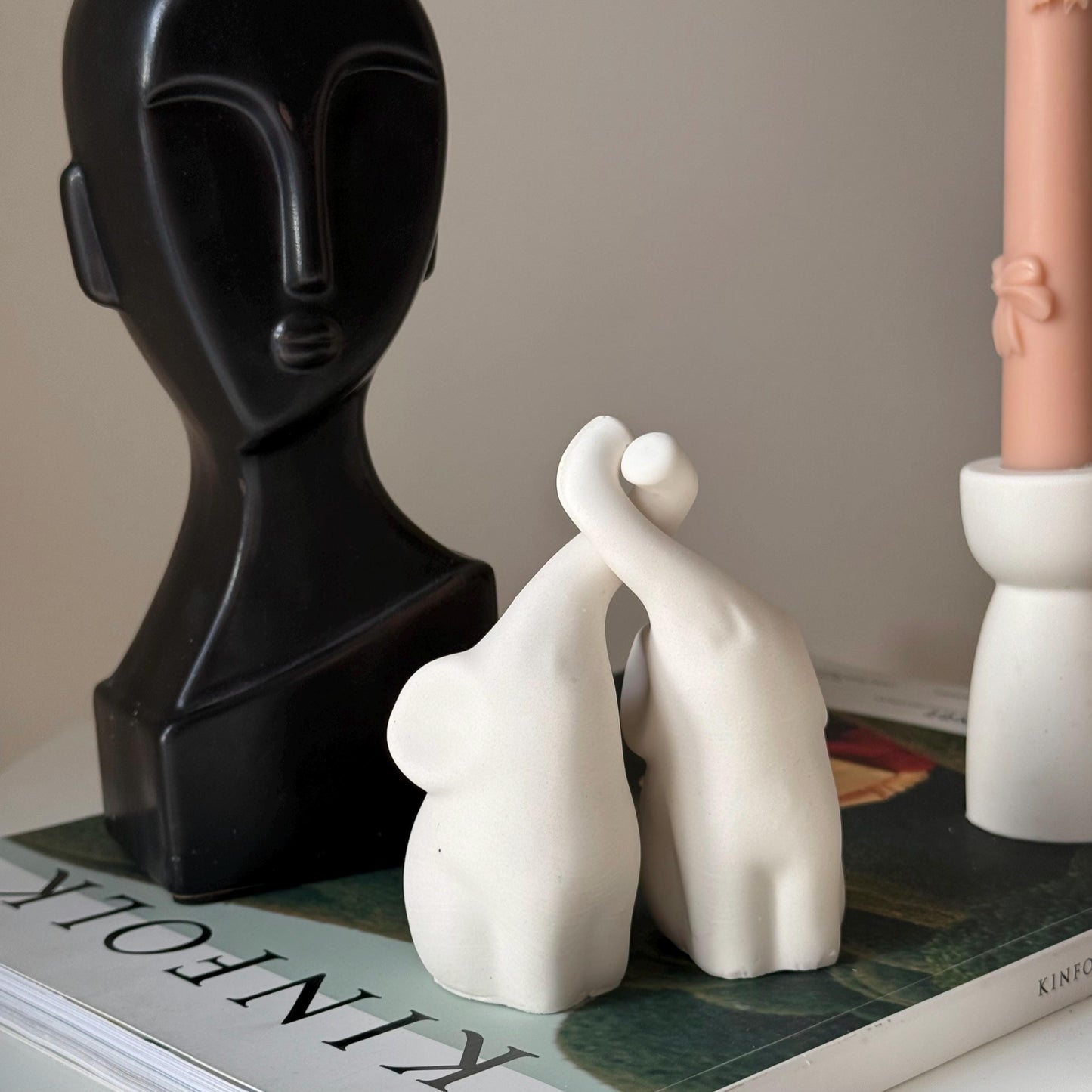 Cute Elefants Couple Stone Decor