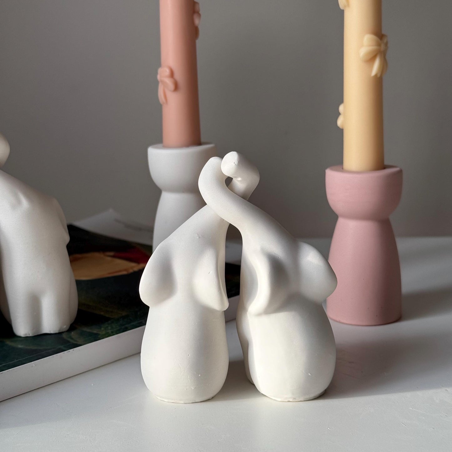 Cute Elefants Couple Stone Decor