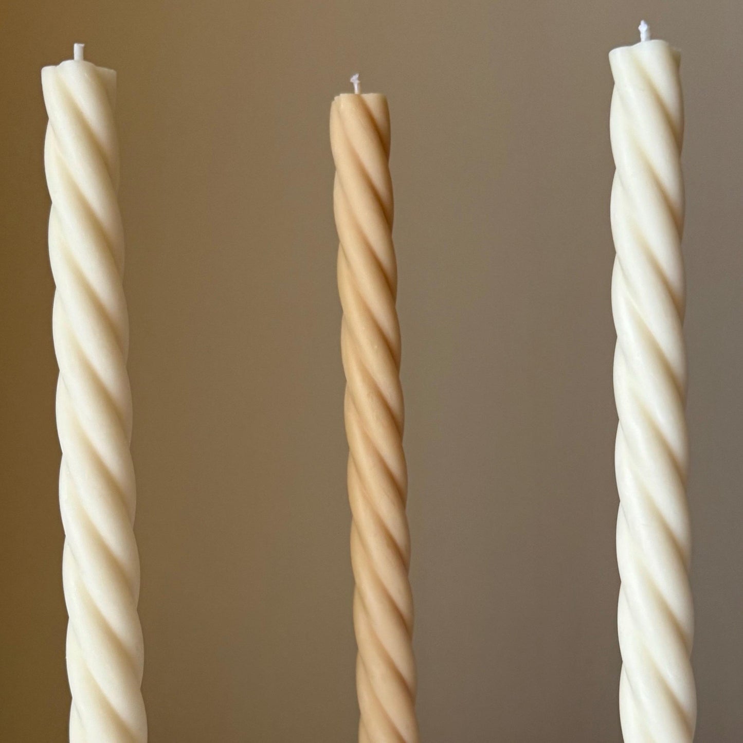 Spiral Taper Candle