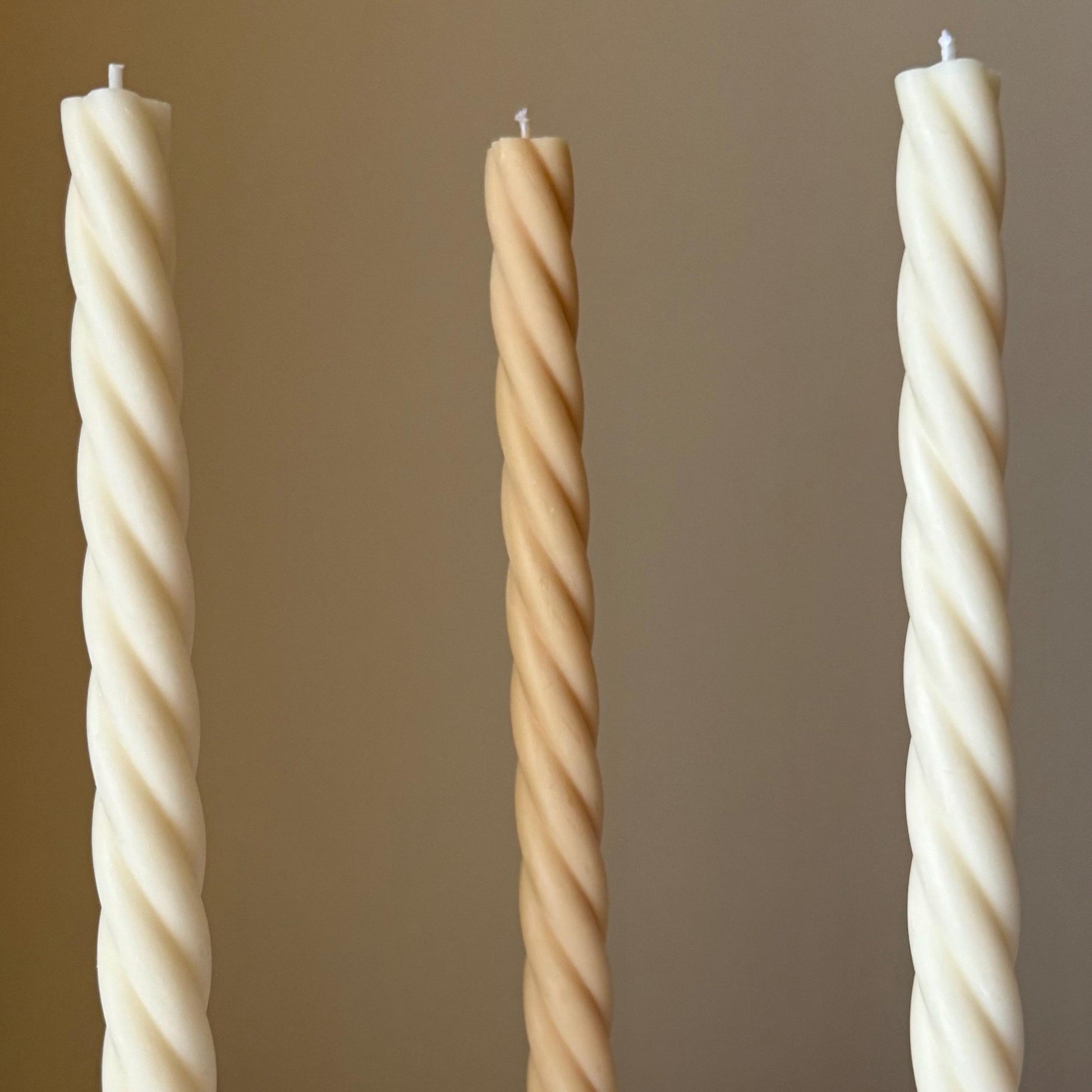 Spiral Taper Candle