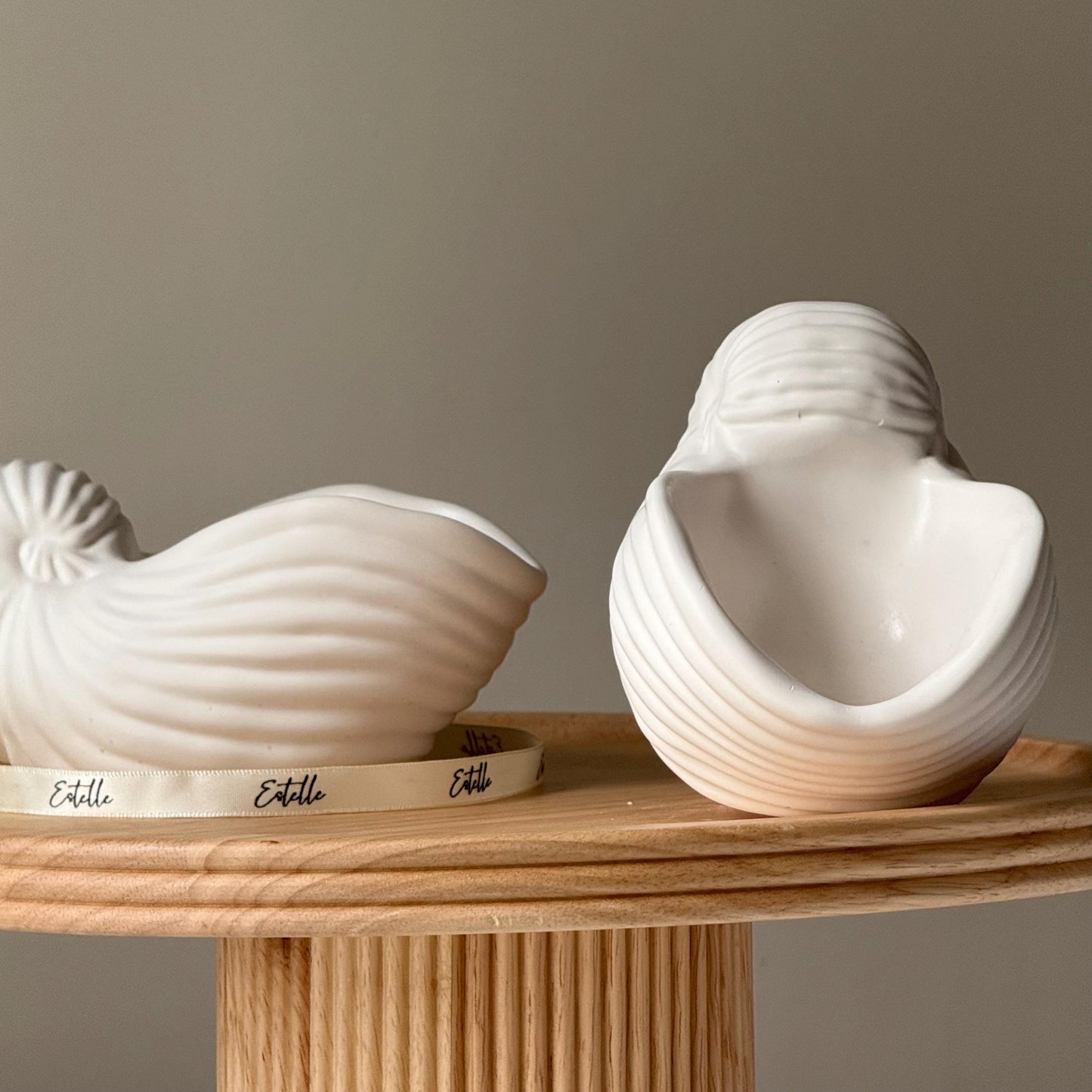 Sea Shell Trinket Tray | Jewelry Storage Dish| Desk Accessories| Jesmonite Homeware| Gift Idea| Jesmonite Home Decor Decor| Gift For Her