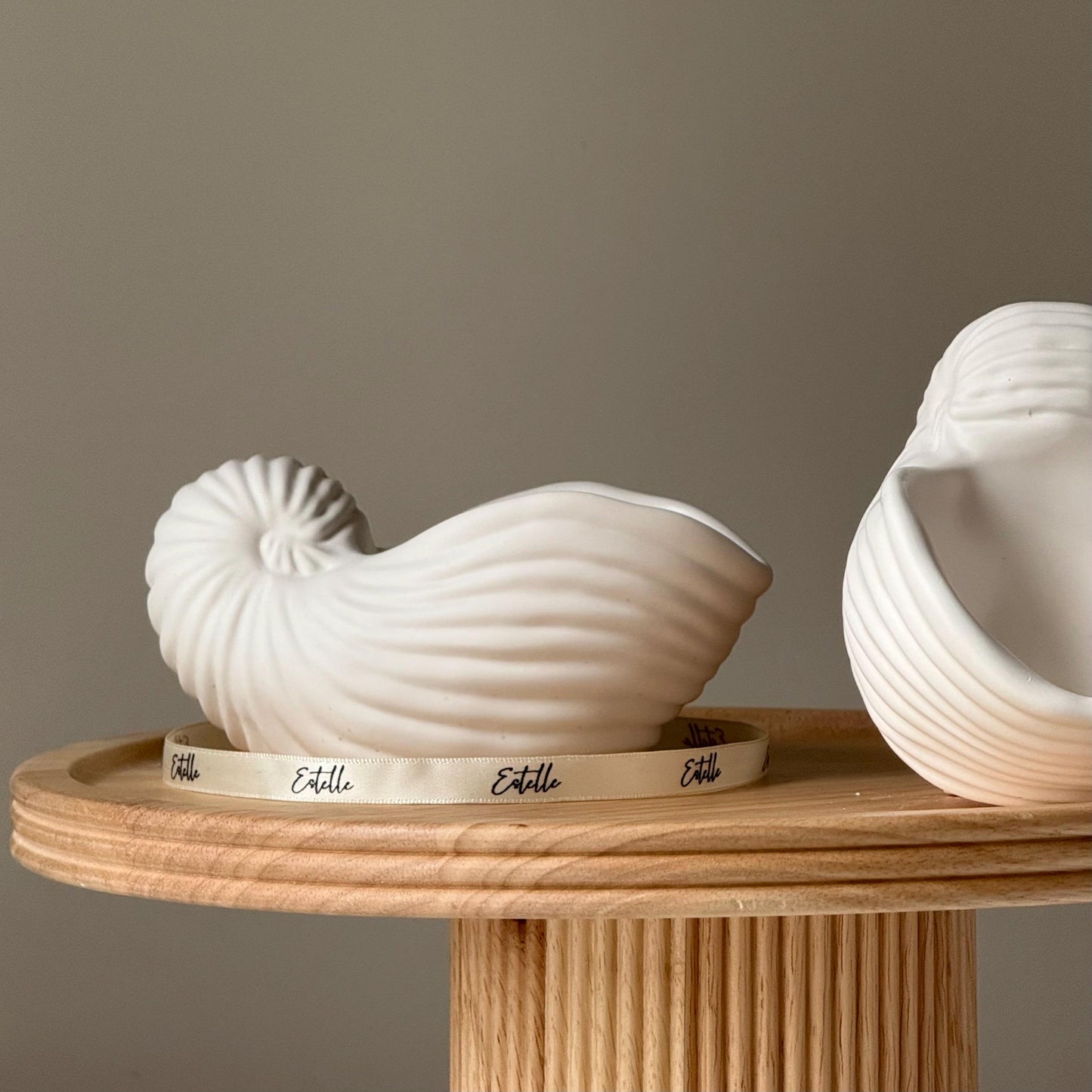 Sea Shell Trinket Tray | Jewelry Storage Dish| Desk Accessories| Jesmonite Homeware| Gift Idea| Jesmonite Home Decor Decor| Gift For Her