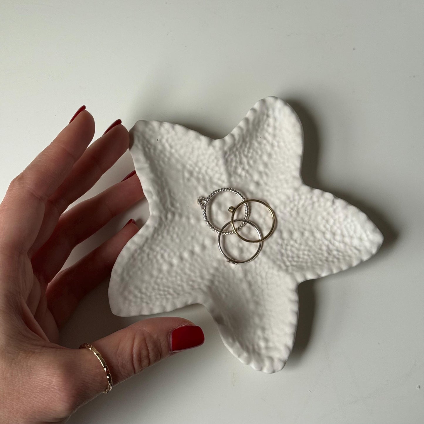 Elegant Starfish Jewellery Dish | Desk Accessories | Jesmonite Tray | Homeware Gift Ideas| Jesmonite Home Decor| Birthday gift| Scandi Decor