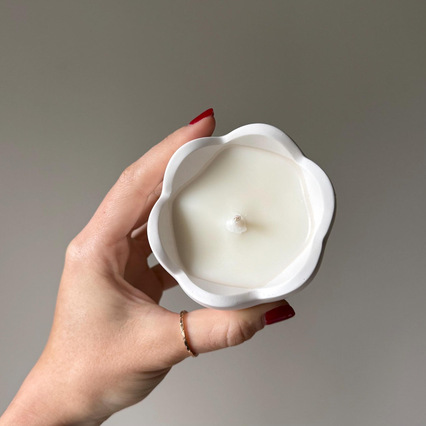 Flower Jar Soy Wax Candle | Soy Wax Scented Candle | Cute Handmade Candle | Jesmonite Vessel | Housewarming Gift Idea | Container Candle