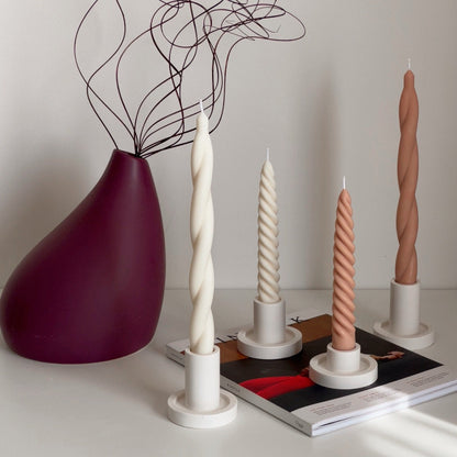 Round Candlestick Holder