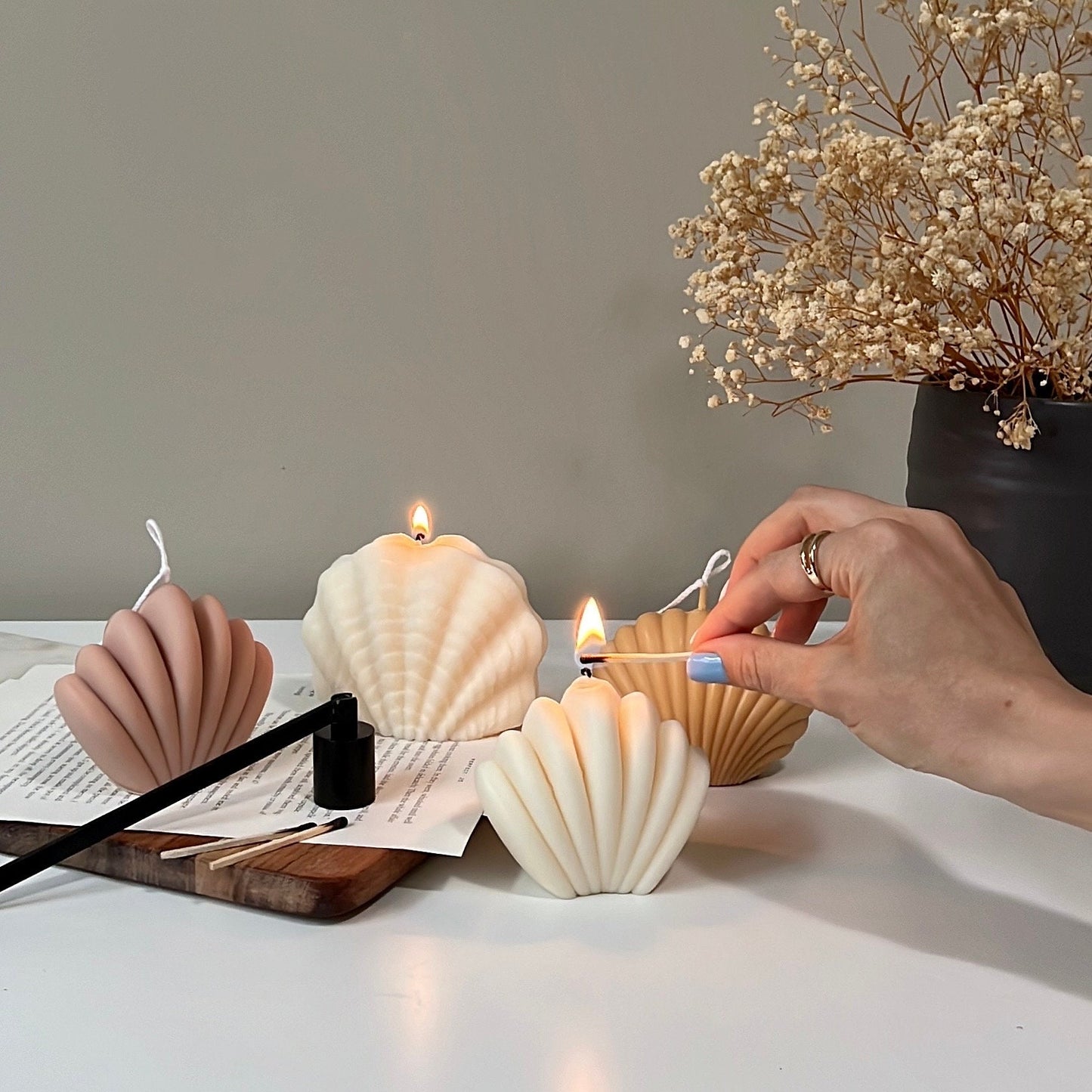 Large Sea Shell Candle