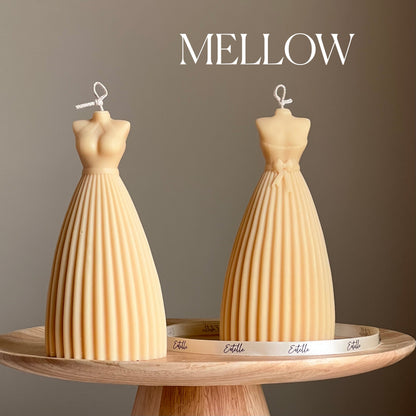Wedding Dress Candle: Handmade Soy Wax Bridal Decor