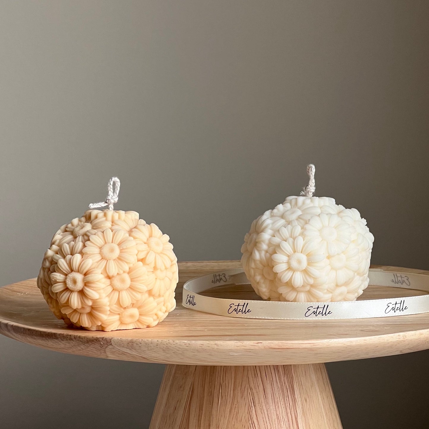 Cute Gerbera Ball Candle