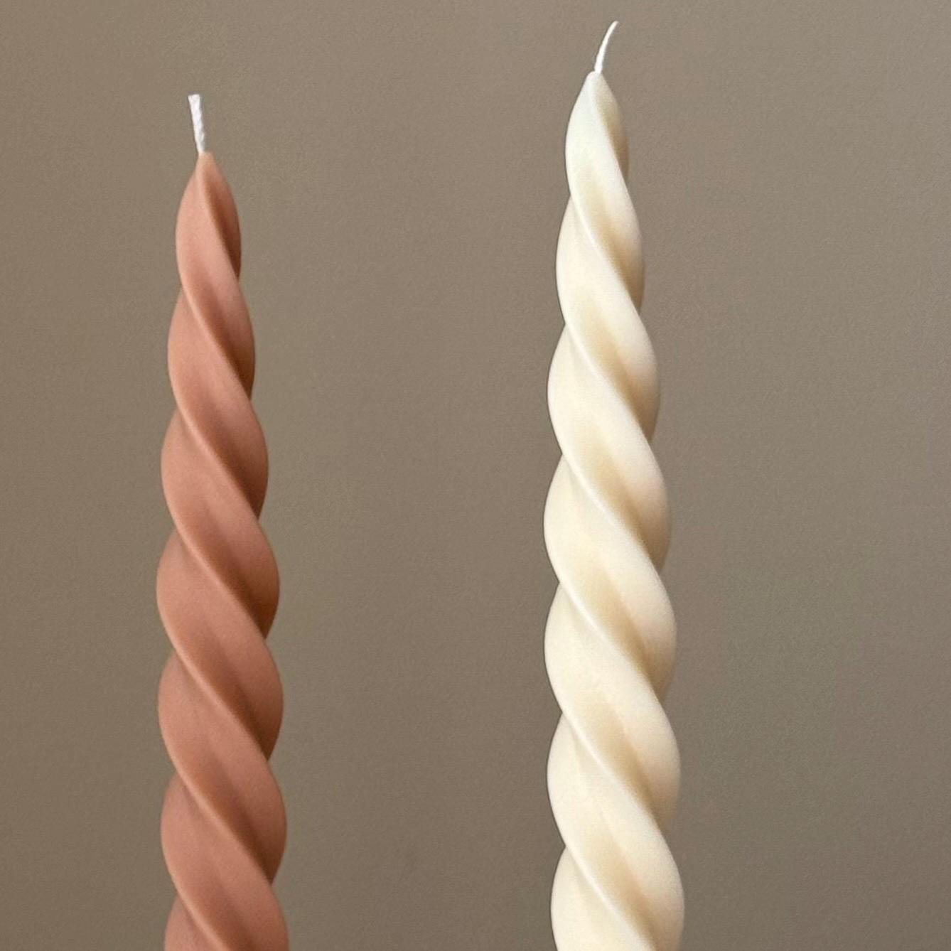 Spiral Taper Candle