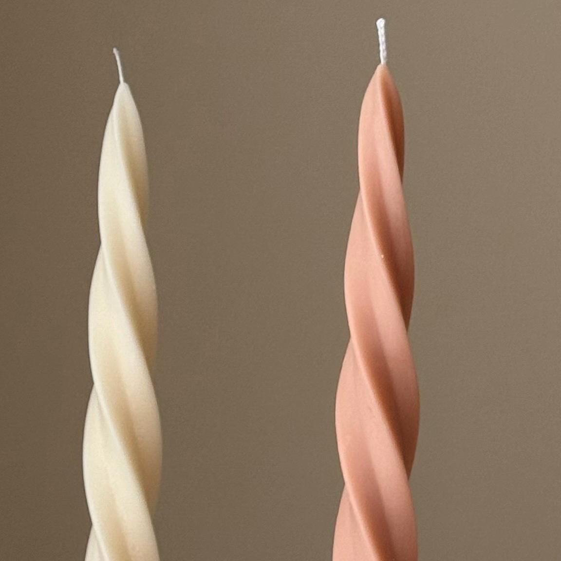 Spiral Taper Candle