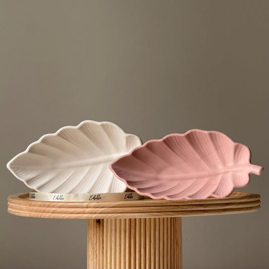 Leaf Tray | Jewelry Storage Dish| Desk Accessories| Jesmonite Homeware| Gift Idea| Jesmonite Home Decor| Scandi Decor| Gift For Her