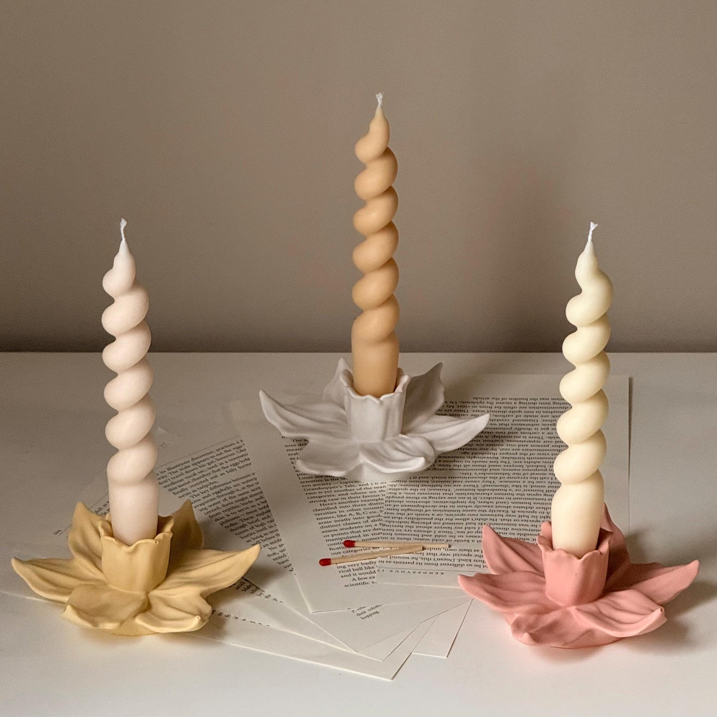Handmade Daffodil Candlestick Holder: Minimalist Wedding Decor