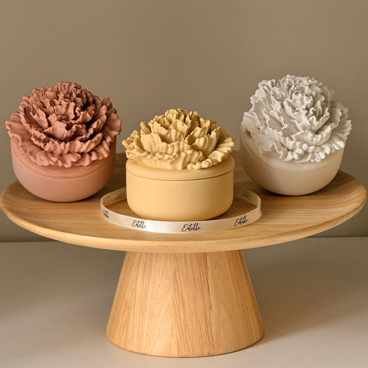 Carnation Flower Soy Wax Candle in Jesmonite Jar: Handmade Scented Candle